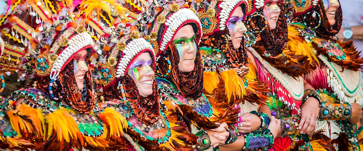 Abahana Villas - Typical dress of the Moorish band in Villajoyosa.