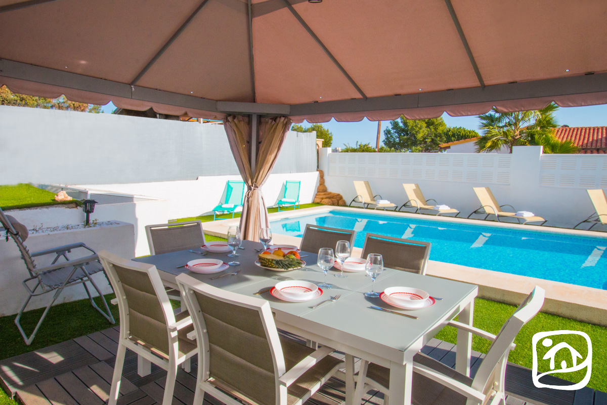 Аренда виллы COZUMEL в calpe Аренда виллы COZUMEL в calpe
