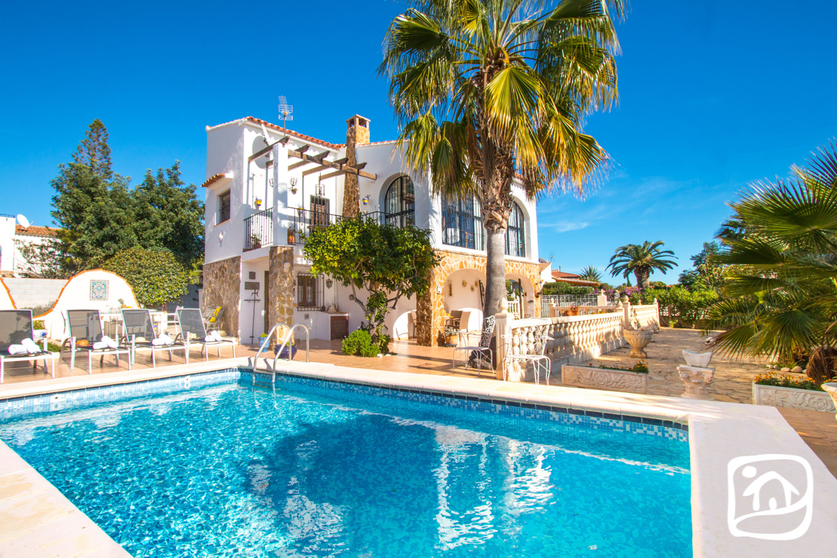 Alquiler villa CARRIO ALTO en calpe Alquiler villa CARRIO ALTO en calpe