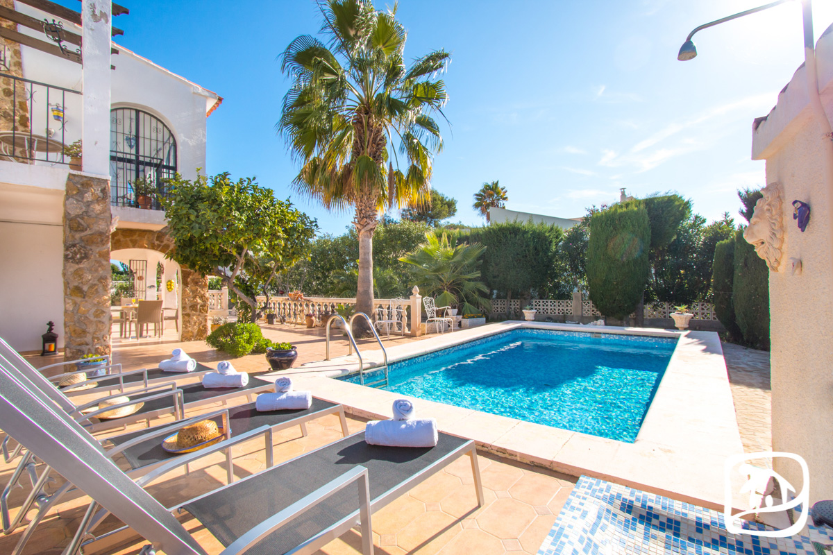 Alquiler villa CARRIO ALTO en calpe Alquiler villa CARRIO ALTO en calpe
