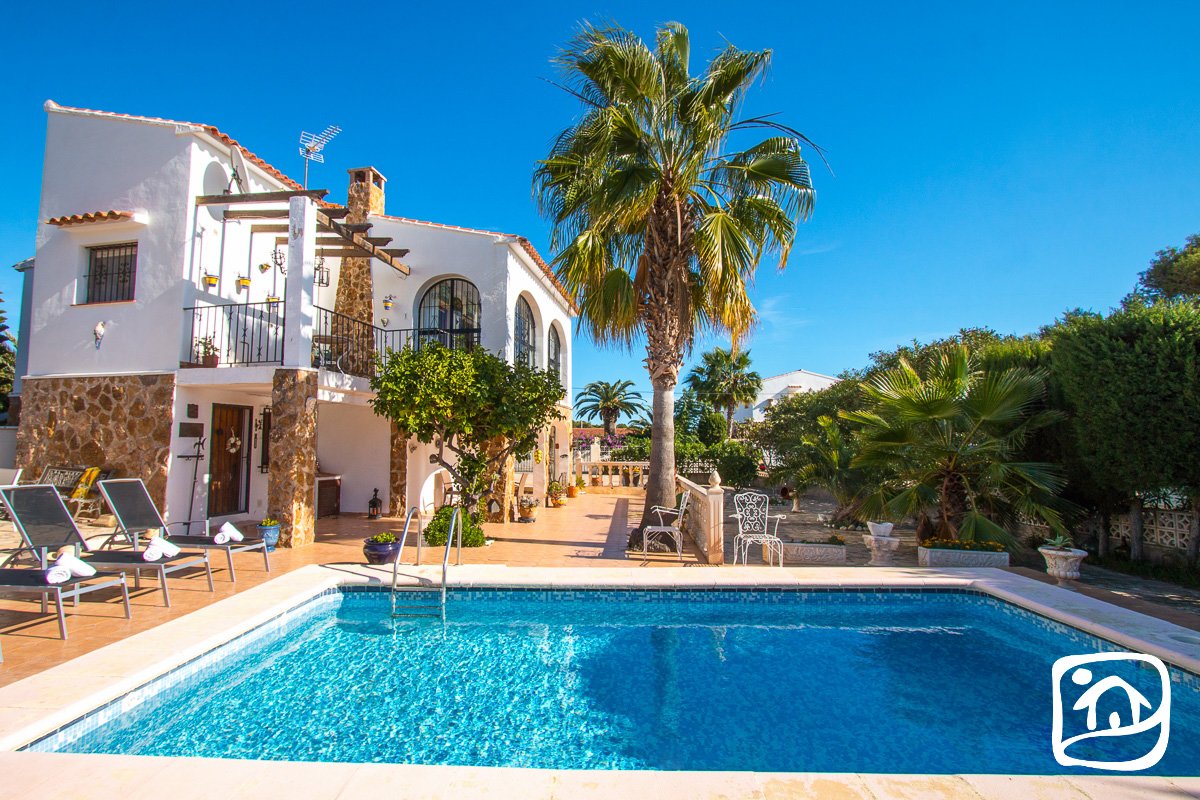 Alquiler villa CARRIO ALTO en calpe Alquiler villa CARRIO ALTO en calpe