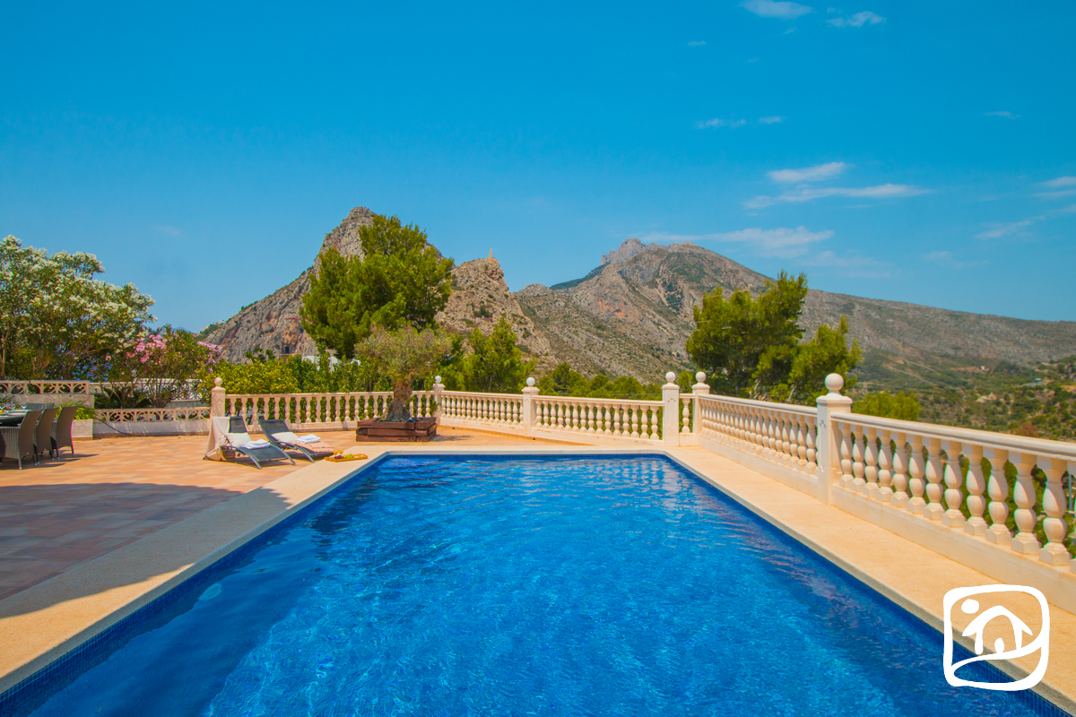Alquiler villa CIUDADELA en calpe Alquiler villa CIUDADELA en calpe