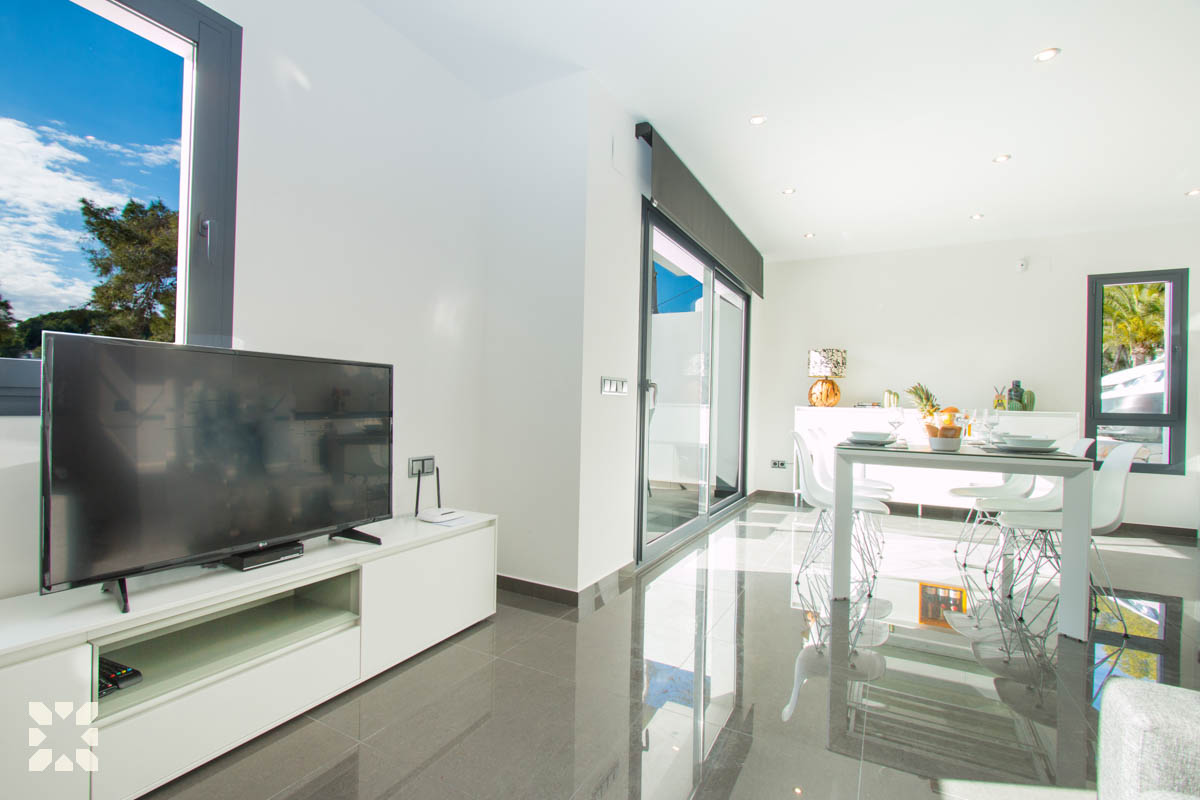 Imagen 10 - MIRLO BLANCO