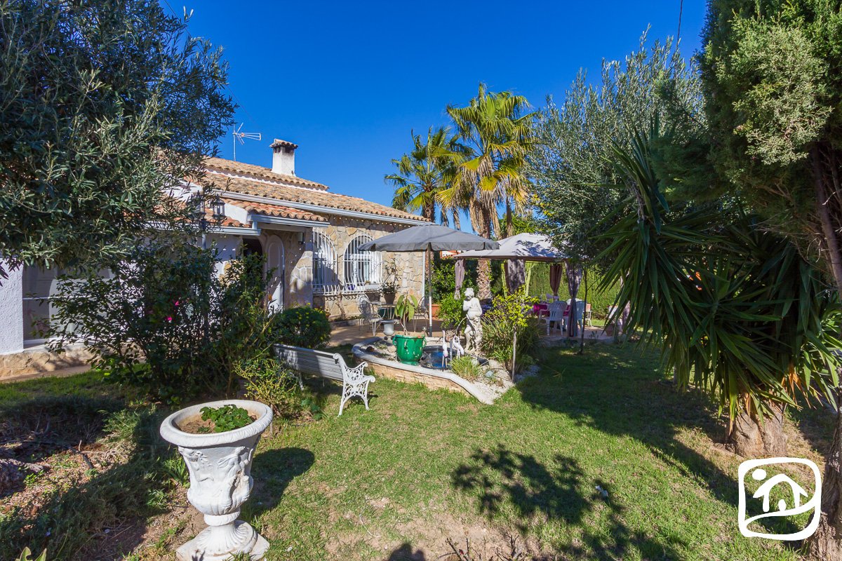 Alquiler villa GERING en calpe Alquiler villa GERING en calpe