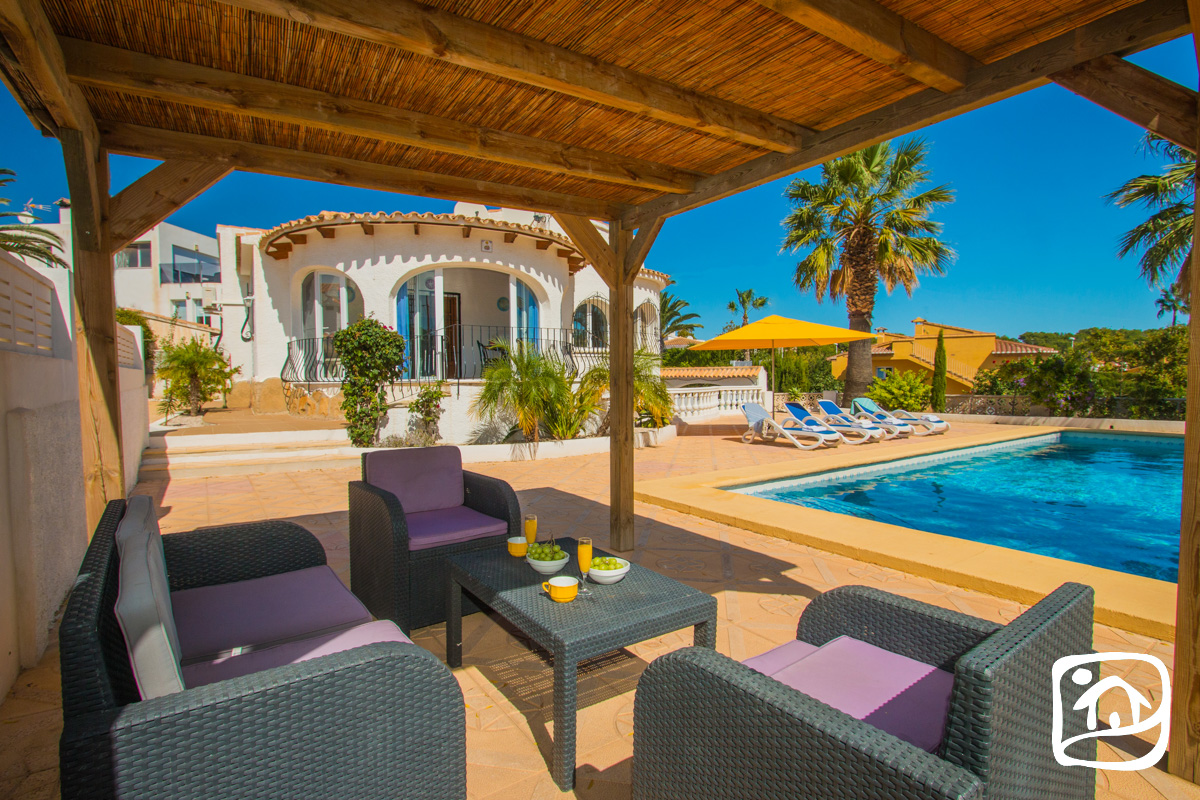 Аренда виллы LOLA в calpe Аренда виллы LOLA в calpe