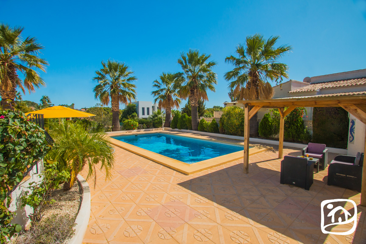 Аренда виллы LOLA в calpe Аренда виллы LOLA в calpe