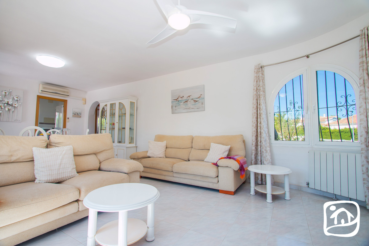 Аренда виллы LOLA в calpe Аренда виллы LOLA в calpe