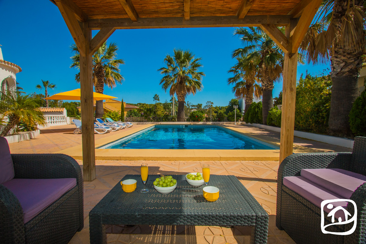 Аренда виллы LOLA в calpe Аренда виллы LOLA в calpe