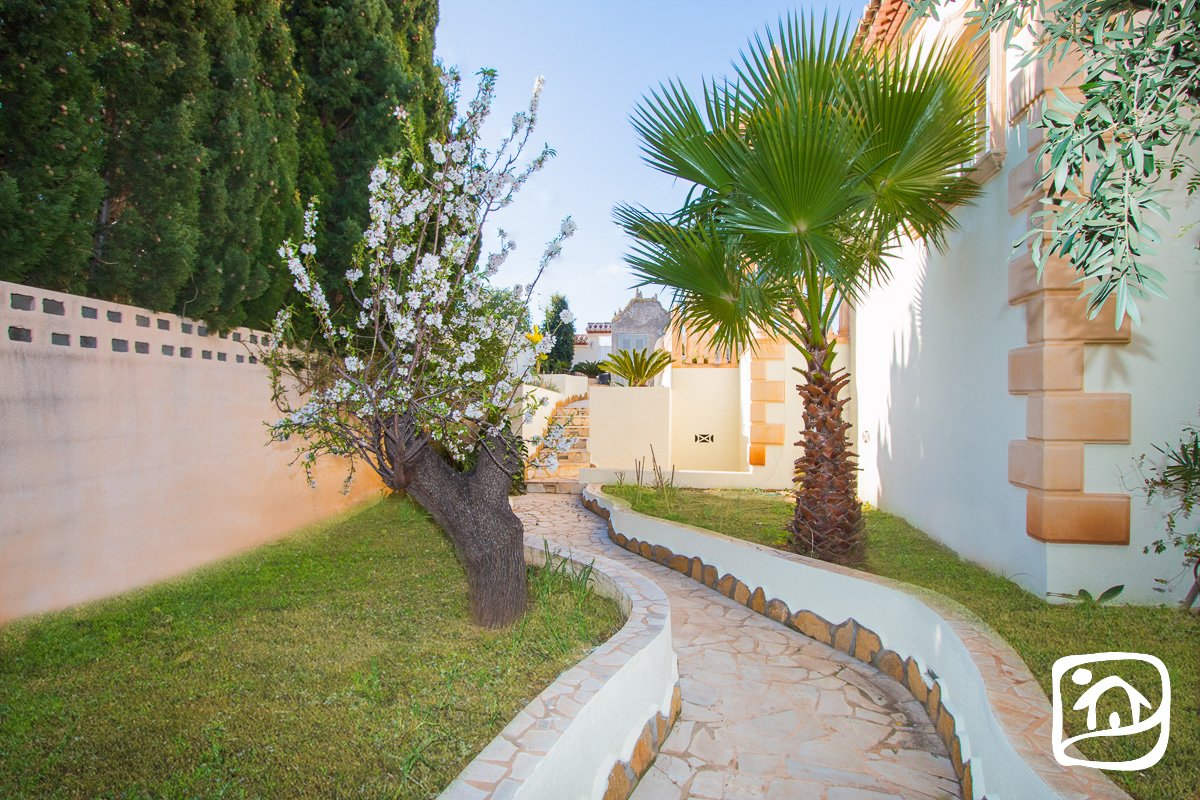 Villa rental CAPRI in calpe Villa rental CAPRI in calpe