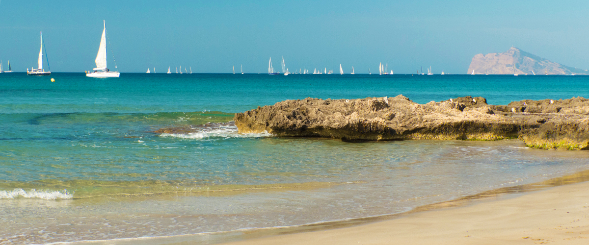Abahana Villas - Regata Calpe-Formentera desde la Playa del Cantal-Roig.