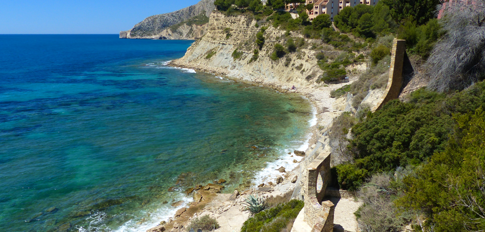 Abahana Villas - Bucht La Manzanera vom Ecological Paseo de Calpe.