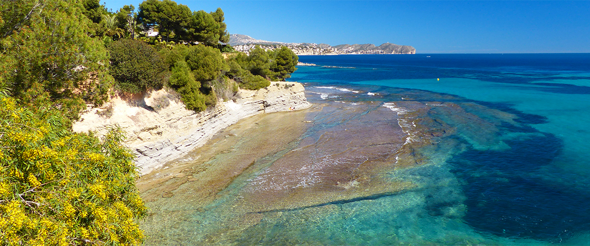 Abahana Villas - Calidad de las aguas cristalinas de la Cala de El Mallorqui