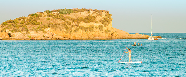 Abahana Villas - Excursión en paddlesurf a la isla de l'Olla. Abahana Villas - Excursión en paddlesurf a la isla de l'Olla.
