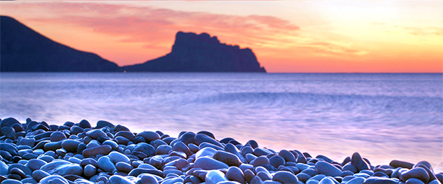 Abahana Villas - Vistas al atardecer desde la playa.