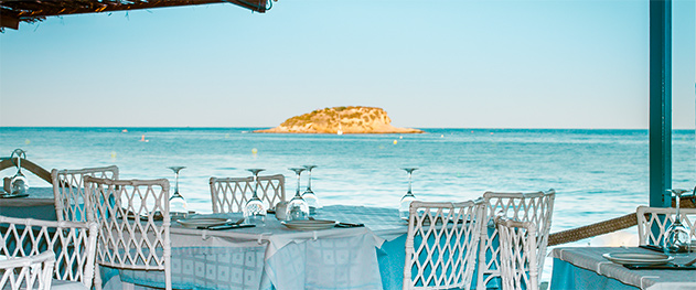 Abahana Villas - Restaurante El Cranc. Abahana Villas - Restaurante El Cranc.