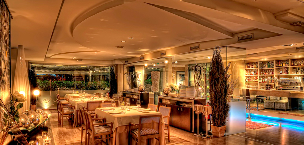 La Falua - Interior of La Falua Restaurant in Benidorm.