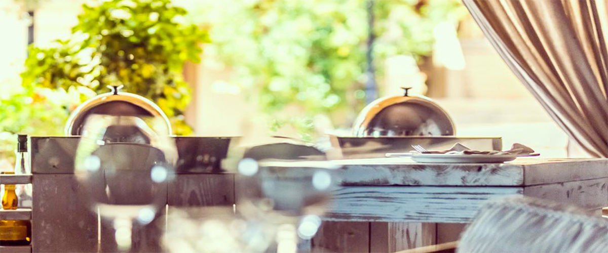 Saltea - Nette Atmosphäre auf der Terrasse von Saltea. Saltea - Nette Atmosphäre auf der Terrasse von Saltea.