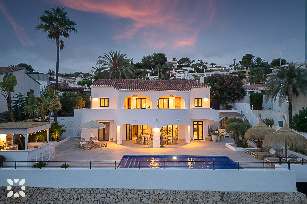 CASA BLANC