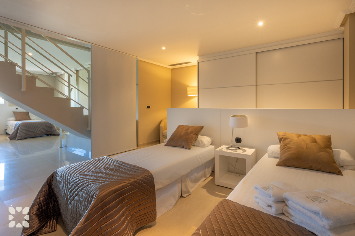 Imagen 15 - ESCULLERA