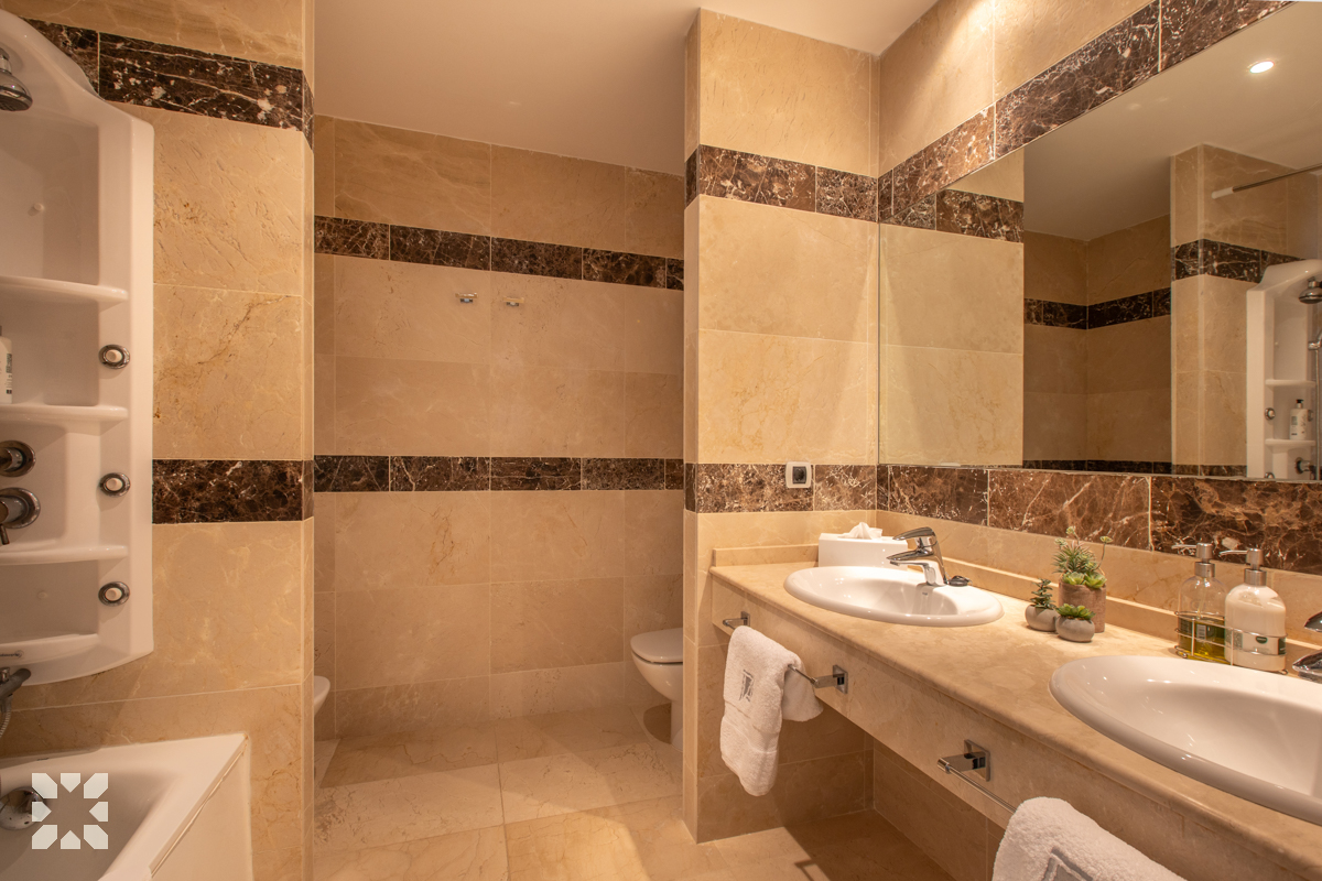 Imagen 18 - ESCULLERA