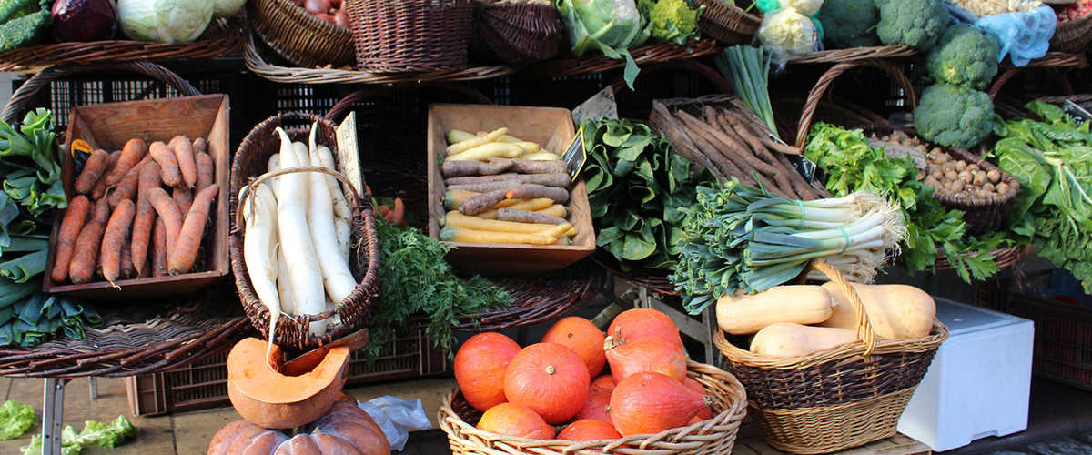 Abahana Villas - Productos BIO y ecológicos en el mercado de la Tierra en Xaló.