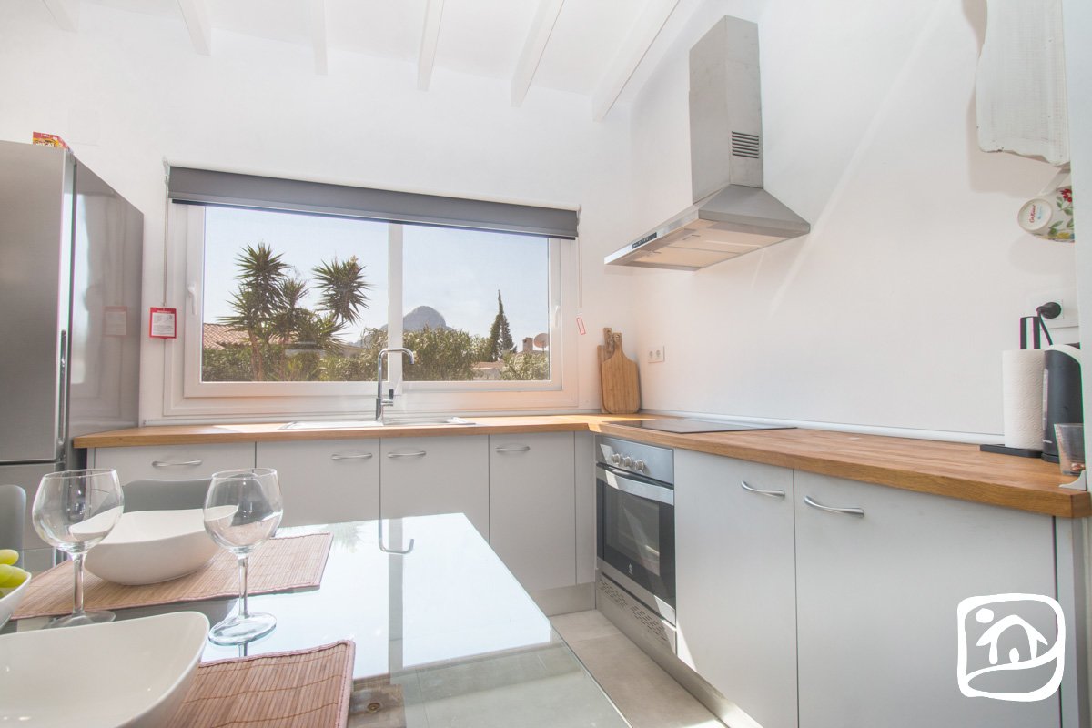 Аренда виллы LOS ALMENDROS в calpe Аренда виллы LOS ALMENDROS в calpe