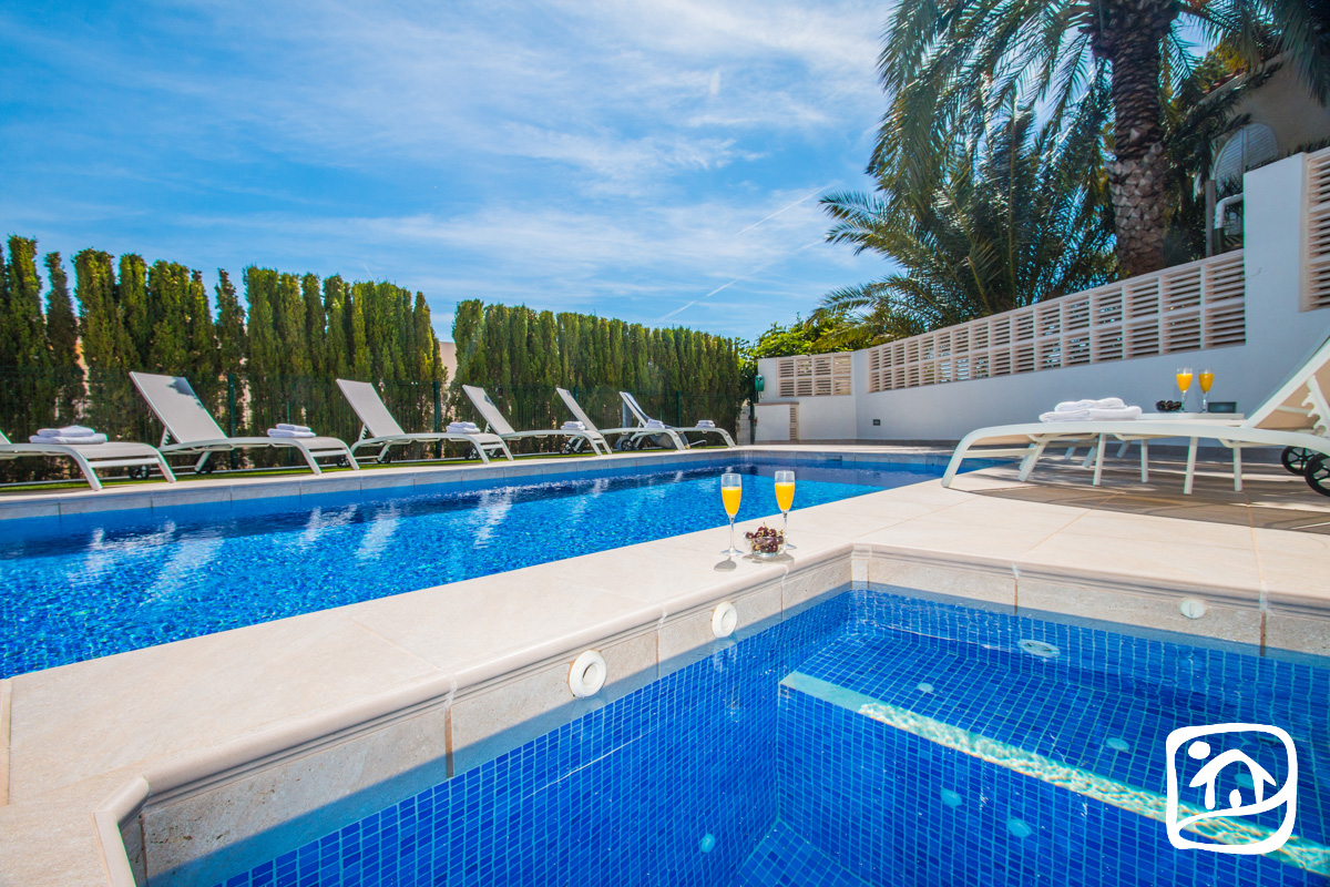 Alquiler villa BIENVENIDA en calpe Alquiler villa BIENVENIDA en calpe