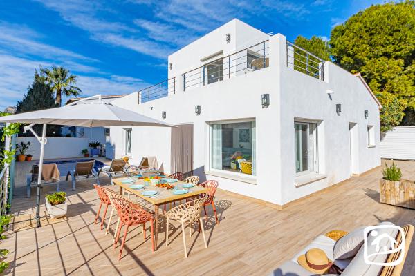 Alquiler villa LA CALA en calpe