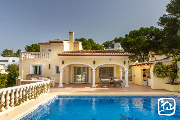 Alquiler villa YANET en moraira