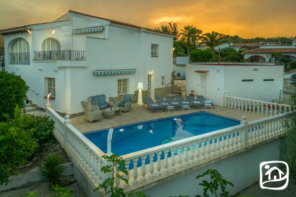 Alquiler villa SAVINA en benissa