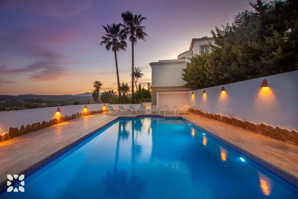 Alquiler villa VERMELL en moraira