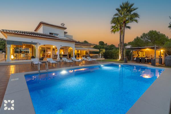 Alquiler villa PACIFICA en javea