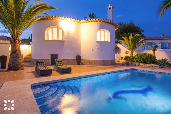 Alquiler villa MACKAY en calpe