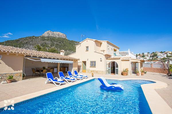 Alquiler villa IVARS en calpe