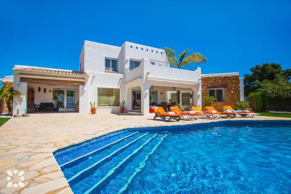 Alquiler villa TUVALU en moraira