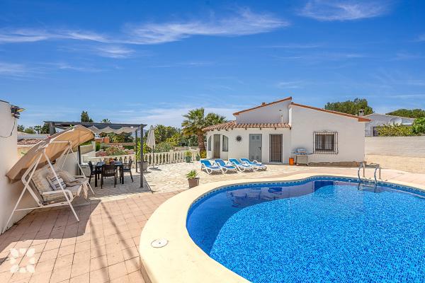 Alquiler villa NANI en calpe