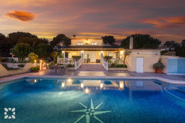Alquiler villa GEMA en moraira