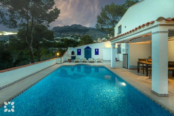 Alquiler villa LA GALERA en altea