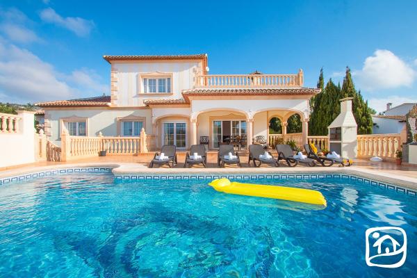 Alquiler villa CAPRI en calpe