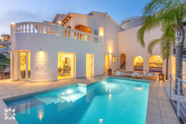 Alquiler villa ROCA VERDE en moraira