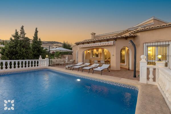 Alquiler villa CELENZA en moraira