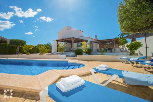 Alquiler villa LOS ALMENDROS en calpe