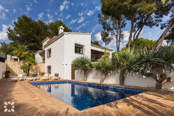 Alquiler villa LAS SALINAS en moraira
