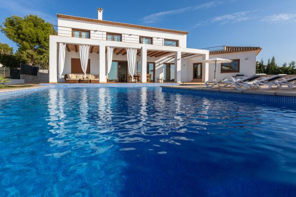 Alquiler villa FUSTERA en benissa