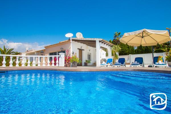 Alquiler villa LA HIGUERA en calpe