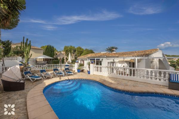Alquiler villa CATALINA en moraira