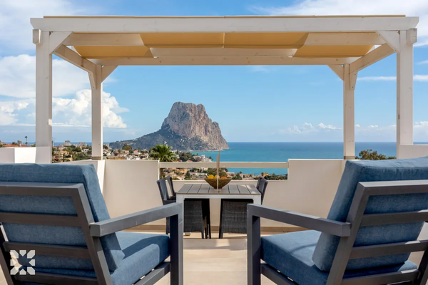 Alquiler villa TALAMANCA en calpe