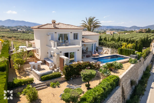 Alquiler villa LAS FLORES en benissa