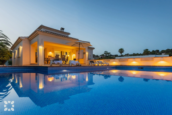 Alquiler villa BALADRAR en benissa