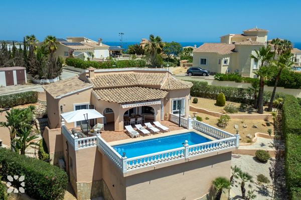 Alquiler villa CELENZA en moraira